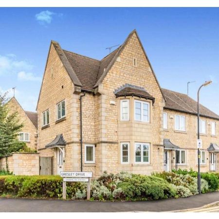 Meadow View Villa Stamford Ngoại thất bức ảnh